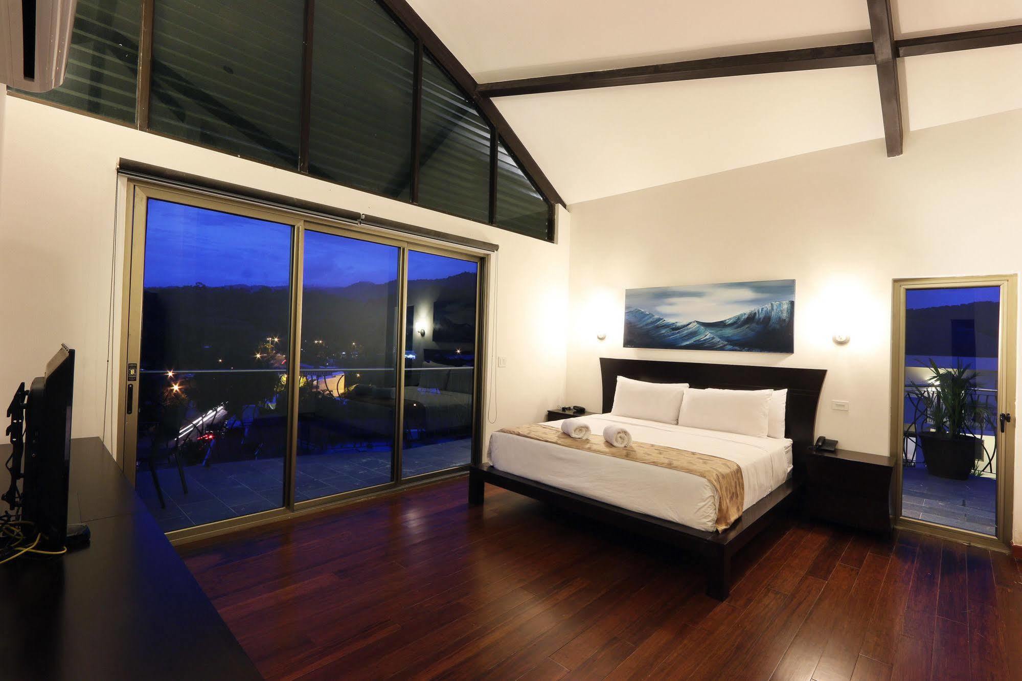 Luxury Sky Penthouses 3-6Br Condo-Hotel At Oceano Jacó Dış mekan fotoğraf